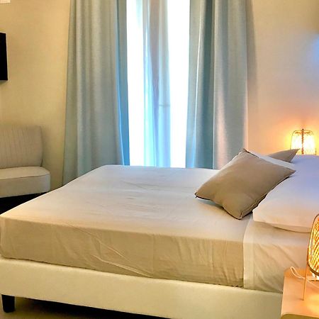 Esmeralda'S Rooms Porto San Paolo  Kültér fotó
