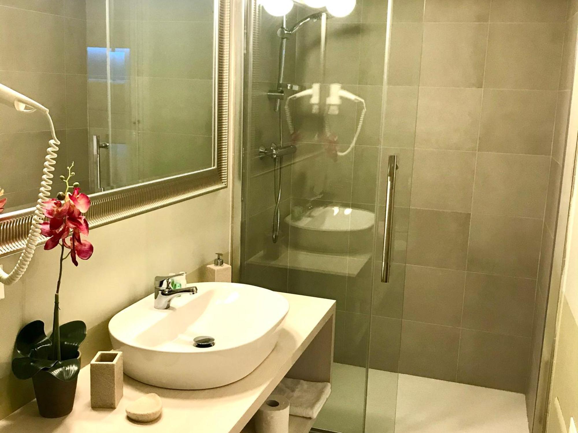 Esmeralda'S Rooms Porto San Paolo  Kültér fotó