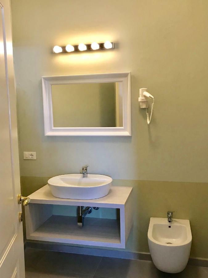 Esmeralda'S Rooms Porto San Paolo  Kültér fotó