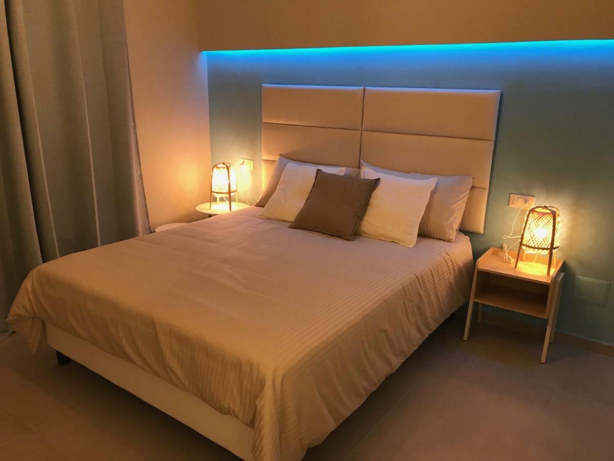 Esmeralda'S Rooms Porto San Paolo  Kültér fotó