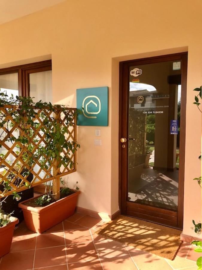 Esmeralda'S Rooms Porto San Paolo  Kültér fotó